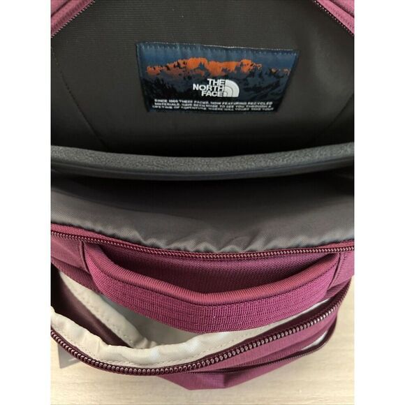 The North Face Surge Laptop Backpack Boysenberry/Fiery Red 31L Large NEW - Picture 7 of 16